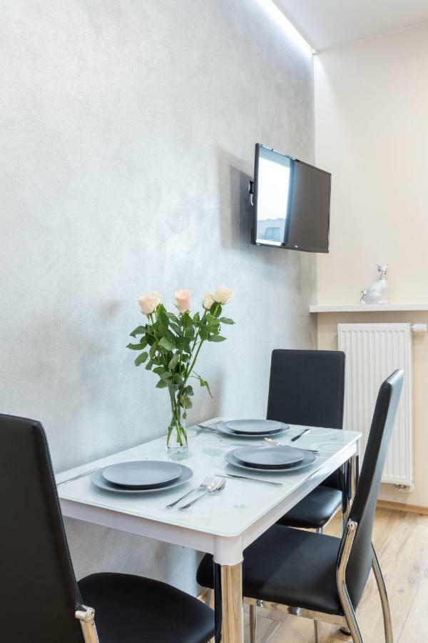 Angel Apartament Cracovia Esterno foto